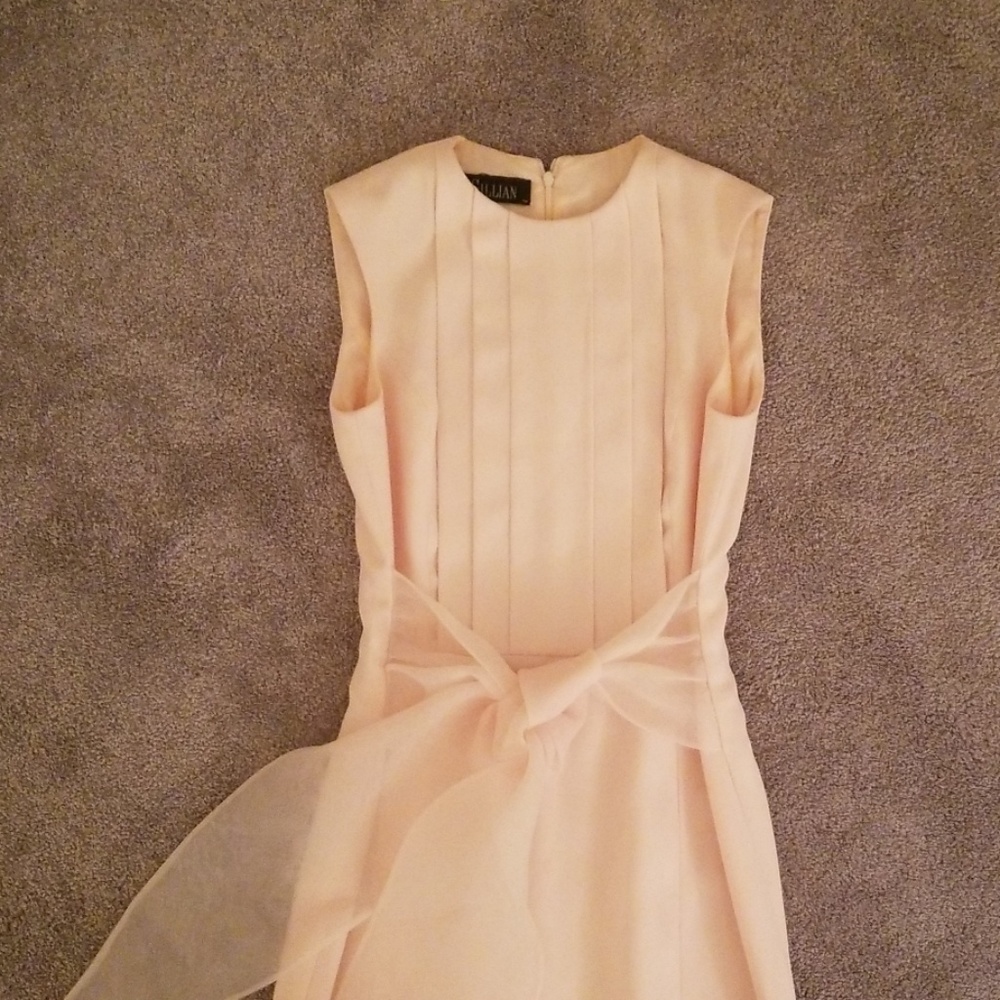 Pale blush pink midi dress with slit.